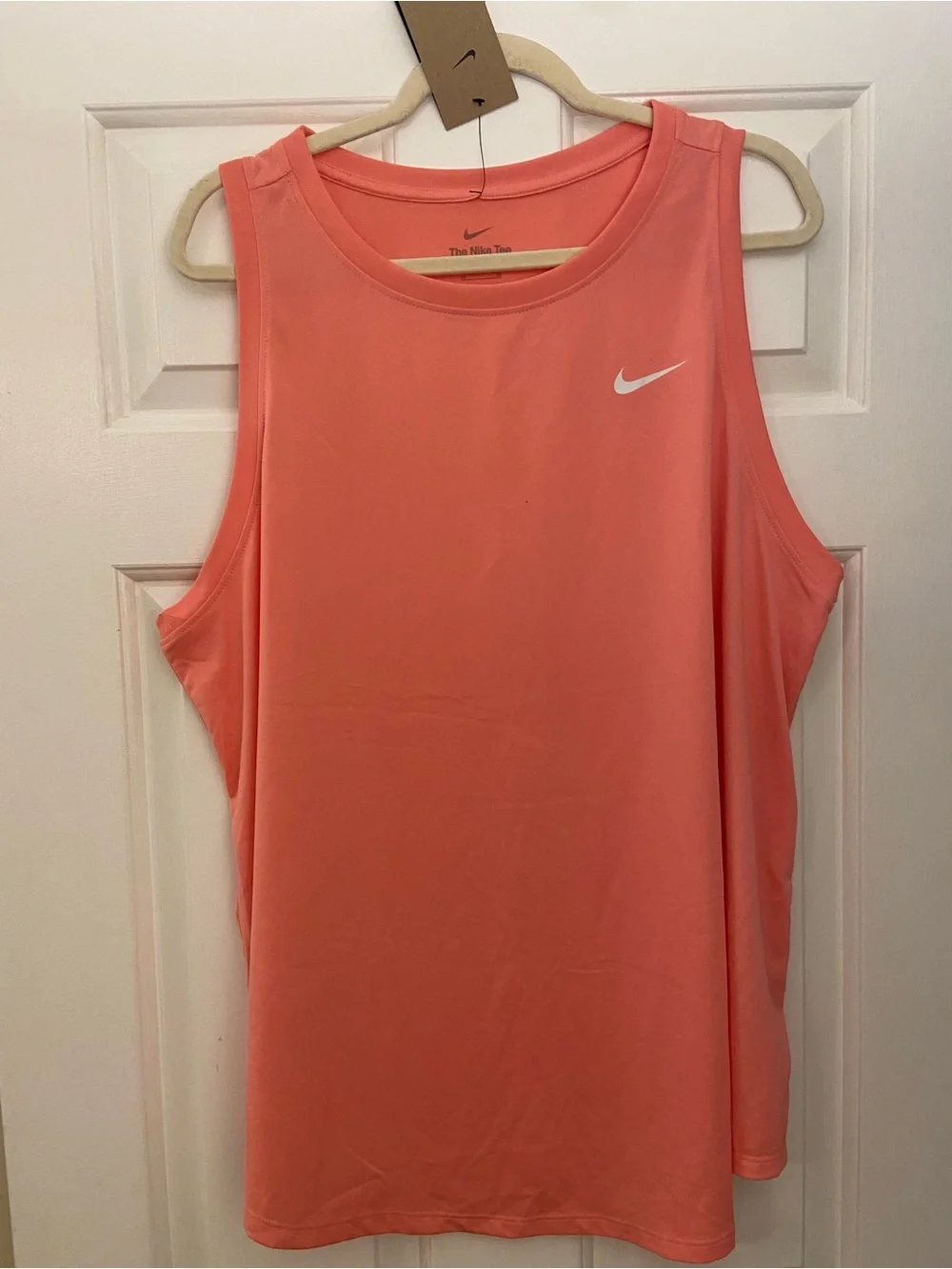 Nike Women’s Pinkish Coral Performance Tank Top - NWT